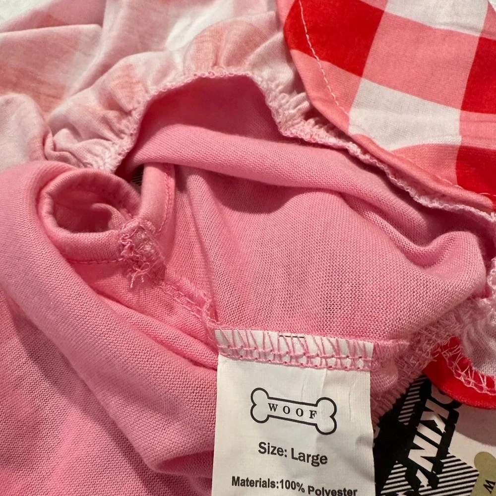 NWT WOOF Pet Apparel Pink and Red Valentines XOXO Dress. Size L